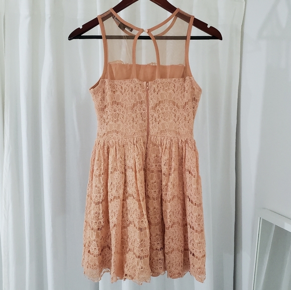 Love Blind Midi Halter Neck Dress in Orange Floral Lace Women's Size S - Picture 2 of 6